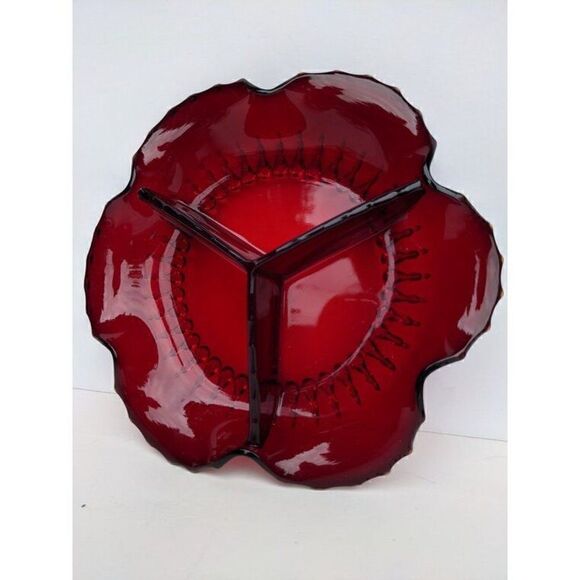 New Martinsville Radiance ruby 3 part relish dish, Ruby glass serving tray - Picture 4 of 9